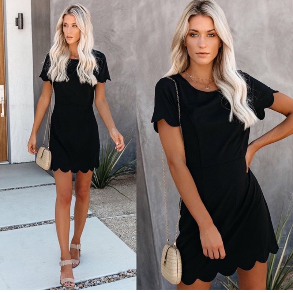 Vici Black dress
